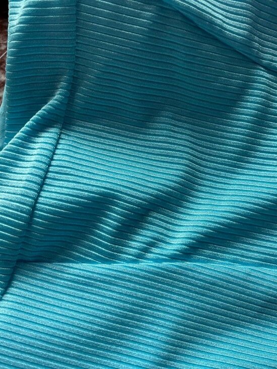 Becca Monte Carlo Belted Rib One Piece Swimsuit Bright Oasis Blue Small - Picture 16 of 16